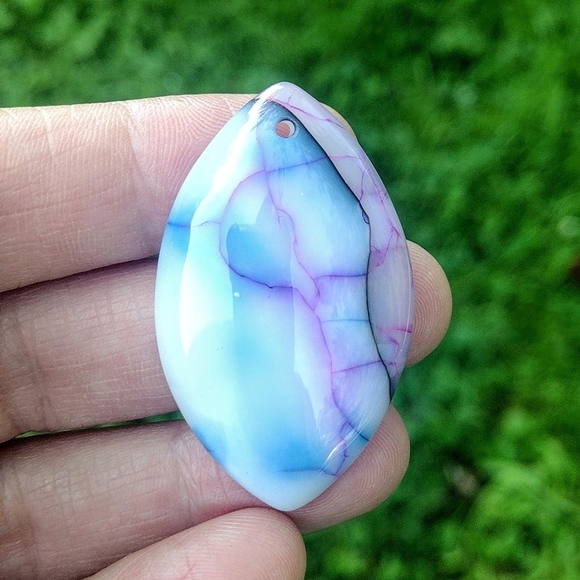 Blue and Purple Dragon's Veins Agate Diamond Pendant Gemstone - Picture 1 of 2